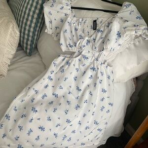H&M blue babydoll dress